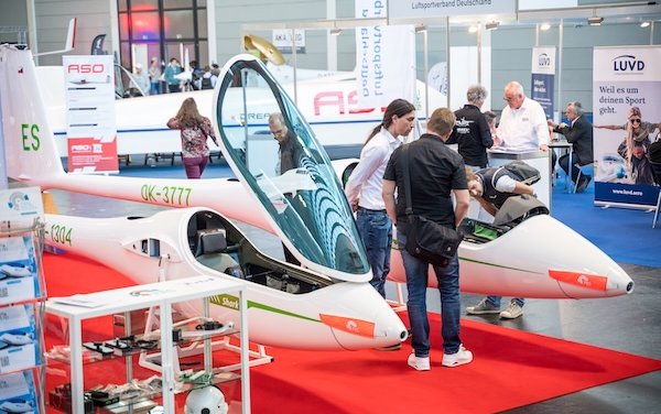 The soaring spirit returns: gliding community heads back to Lake Constance for AERO 2027